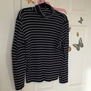 Jones New York Black and White Turtleneck Sweater